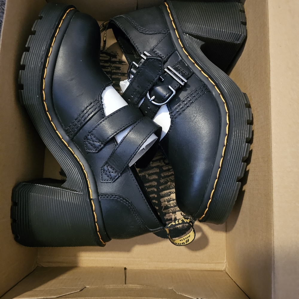 Dr Martens Eviee